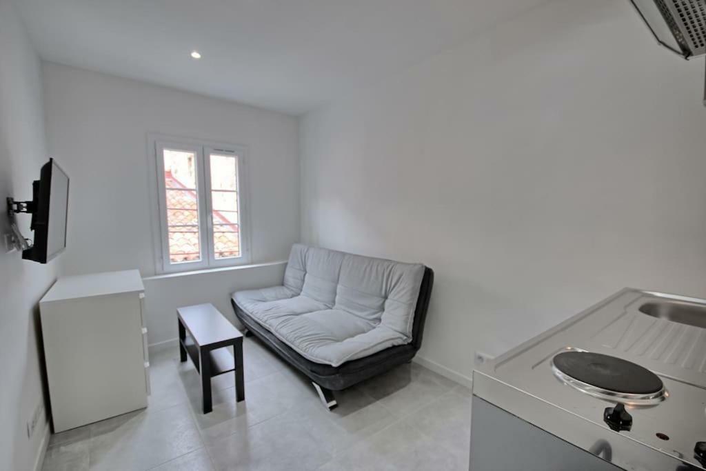 301-Studio Au Calme Entierement Renove Antibes Eksteriør bilde